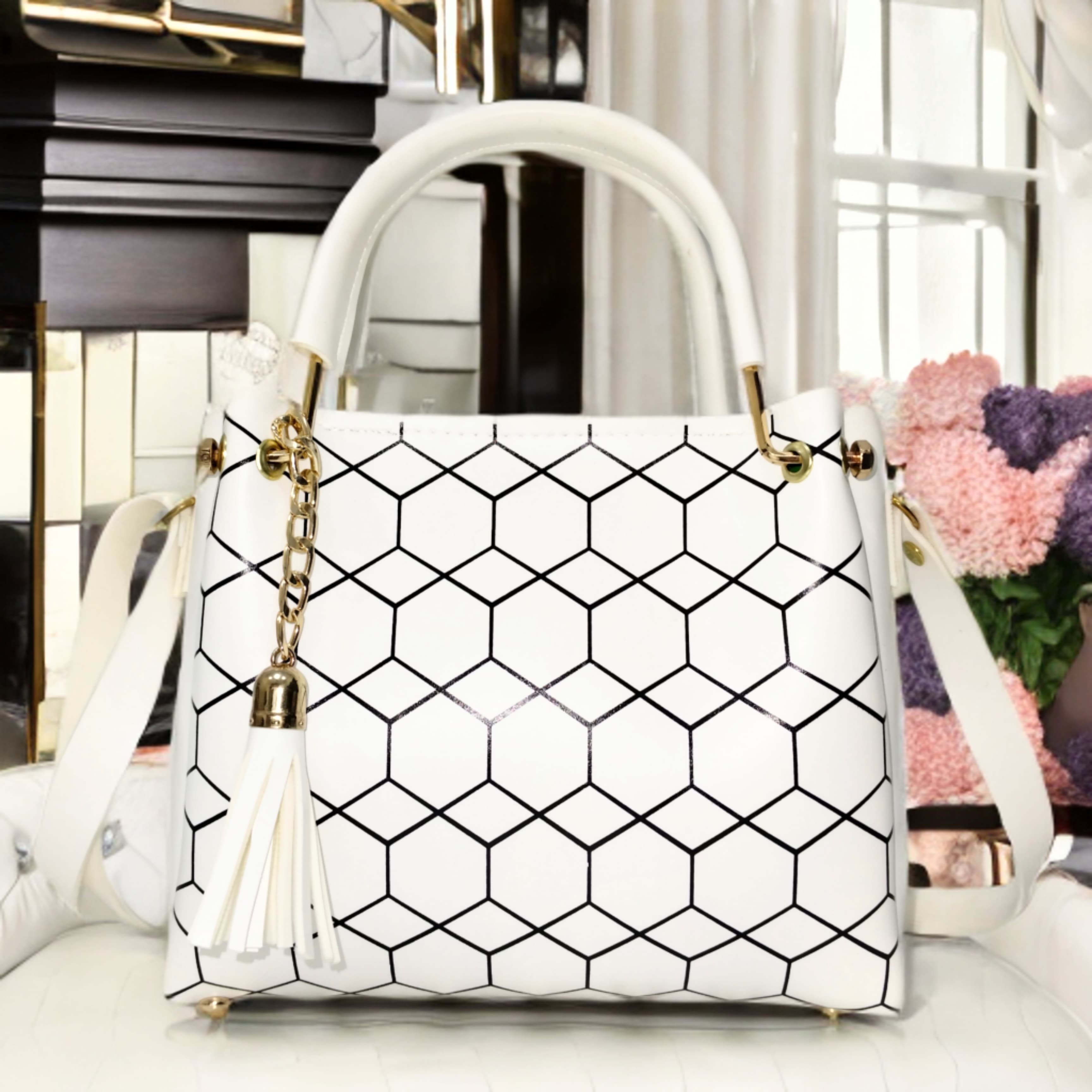 Hand bag for girls Leather bags