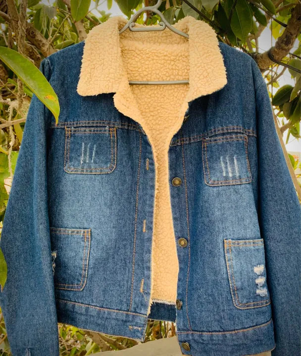 Stylish Denim Jacket  – Trendy & Comfortable Winter Wear