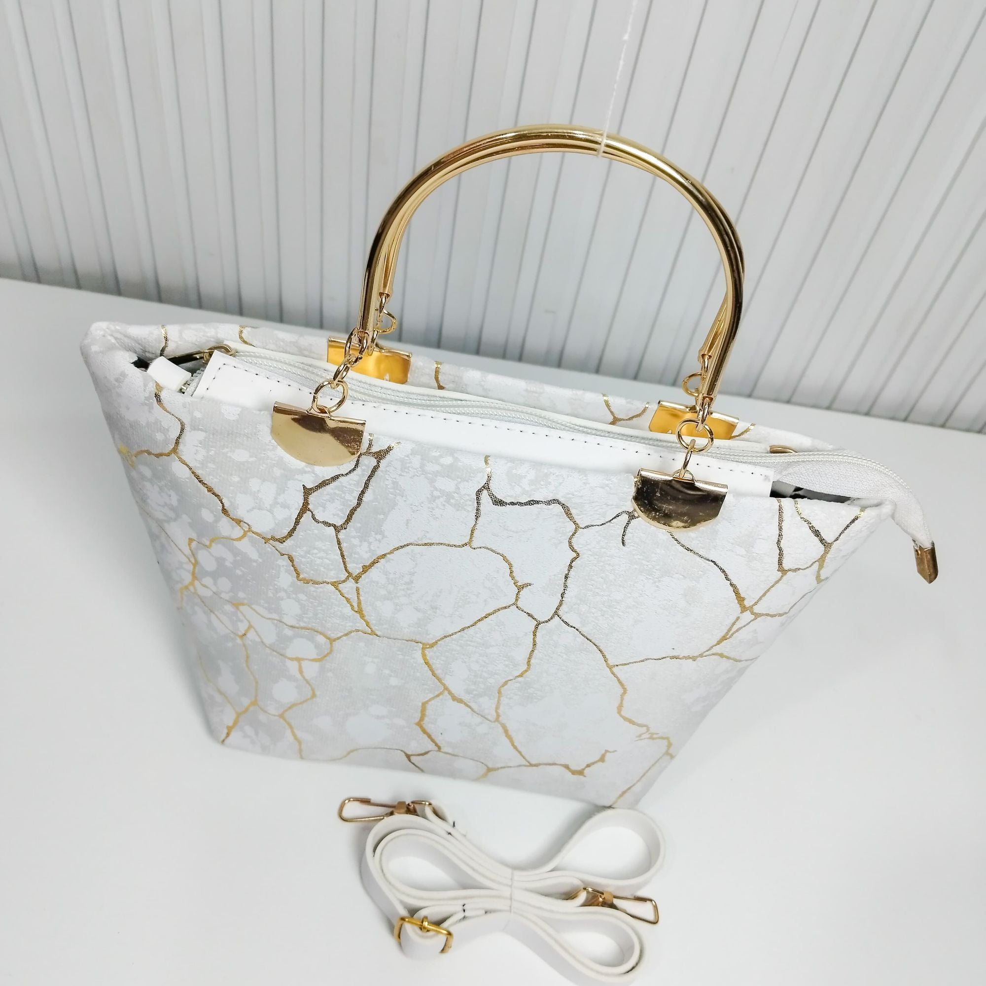 Luxury Ladies hand bag for girls with Top Handle bags For Girls New stylish handbag design for office use casual handbag handbag for girls